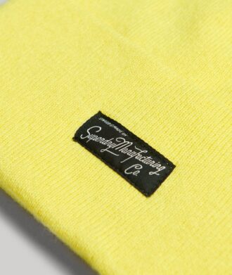 Essential Logo Beanie