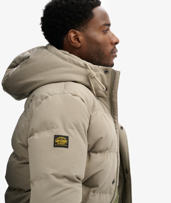 Everest Short Hooded Puffer Jacket Everest Short Hooded Puffer Jacket