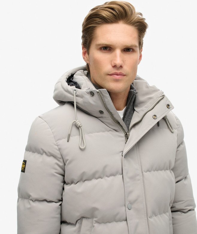 Everest Short Hooded Puffer Jacket Everest Short Hooded Puffer Jacket