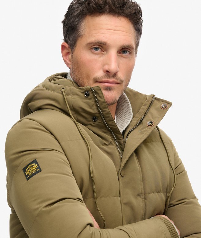 Everest Short Hooded Puffer Jacket Everest Short Hooded Puffer Jacket