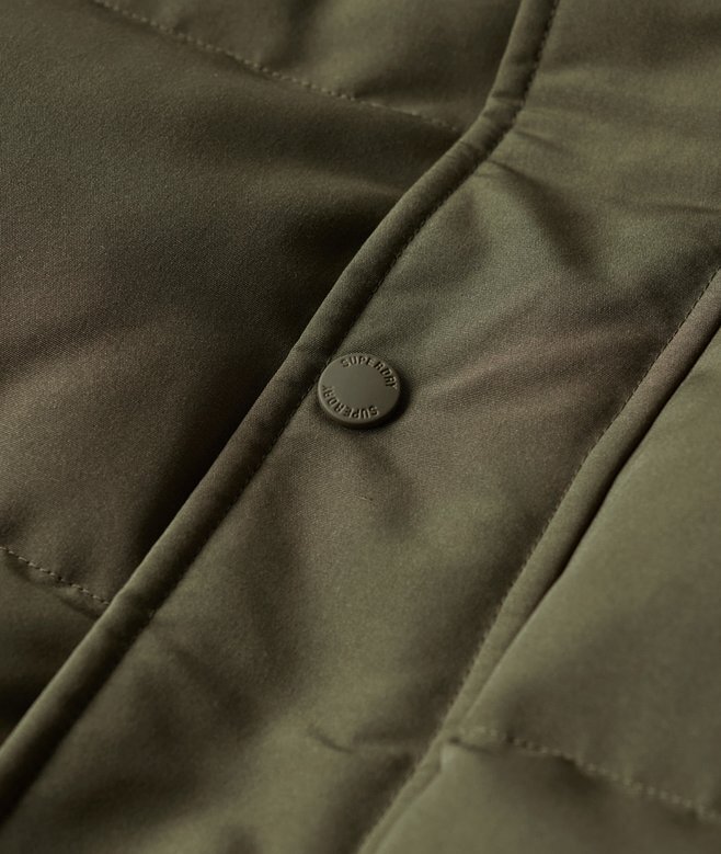 Everest Short Hooded Puffer Jacket Everest Short Hooded Puffer Jacket