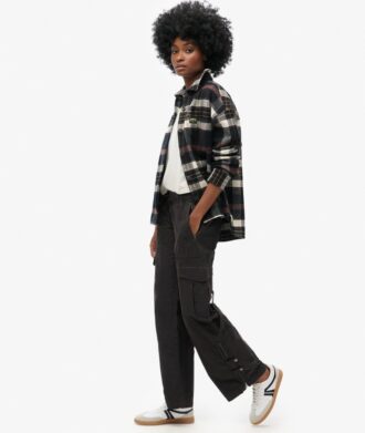 Low Rise Wide Leg Cargo Pants