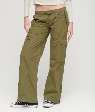 Low Rise Wide Leg Cargo Pants