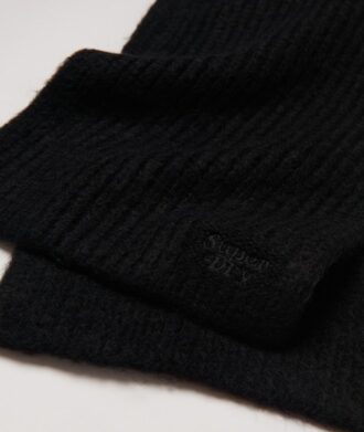 Ribbed Knit Scarf