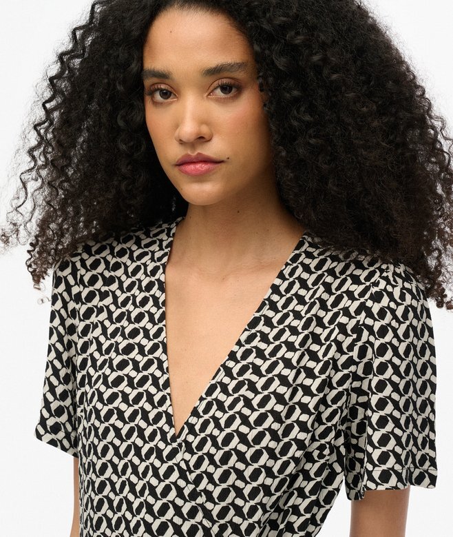 Short Sleeve Printed Mini Wrap Dress Short Sleeve Printed Mini Wrap Dress