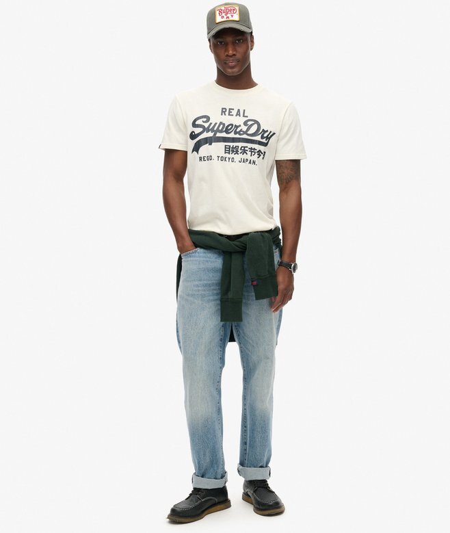 Vintage Logo Graphic T-Shirt Vintage Logo Graphic T-Shirt